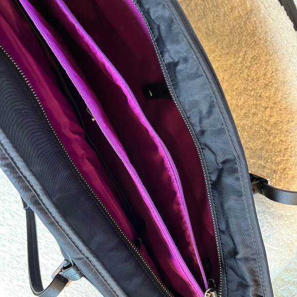 Victorinox Swiss Army Laptop Black Nylon Tote Bag - Picture 5 of 12